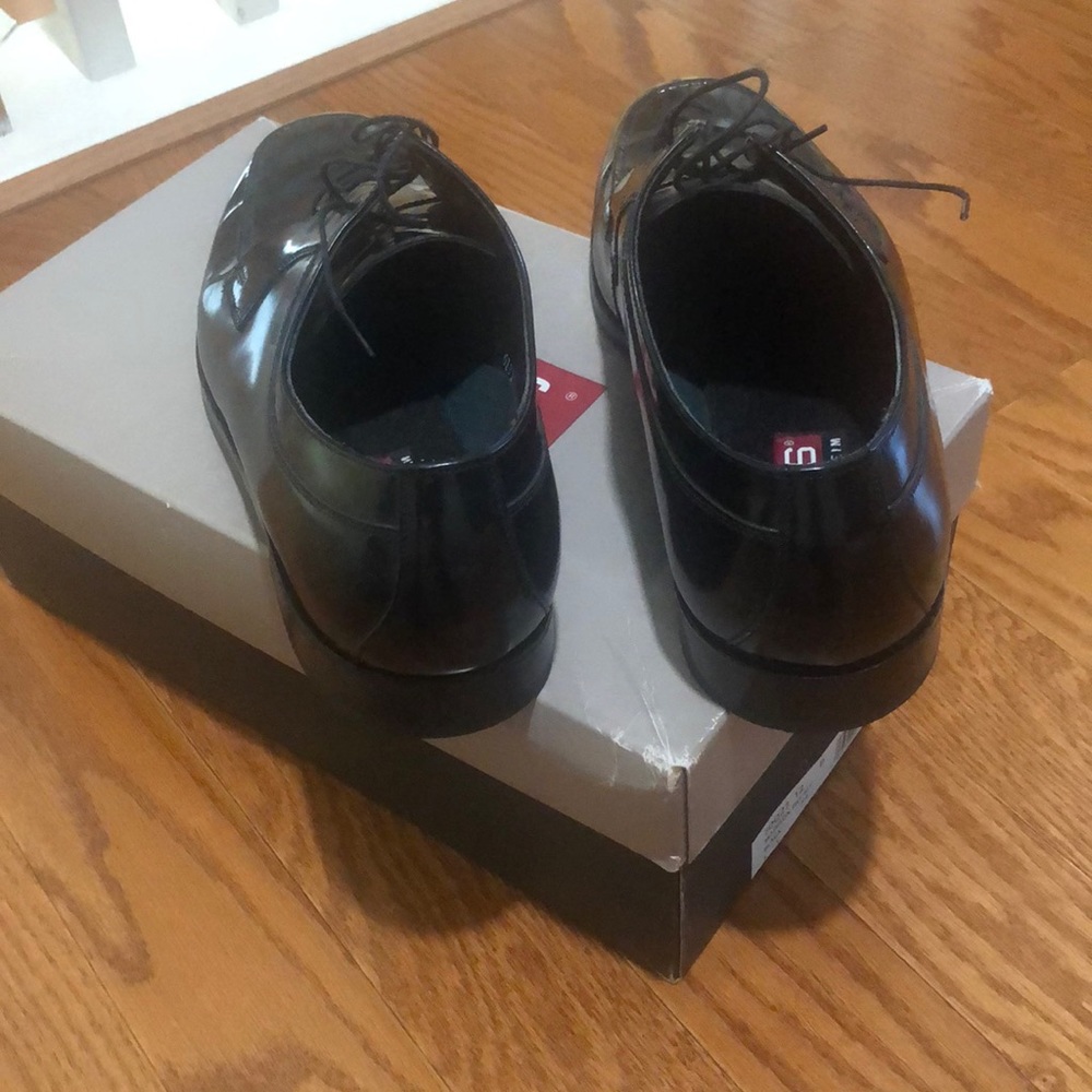 Men dress shoe. Florsheim size 12 D